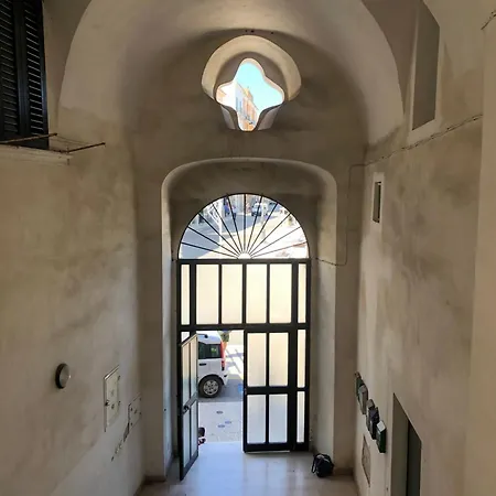 Bilocale Centro Paese